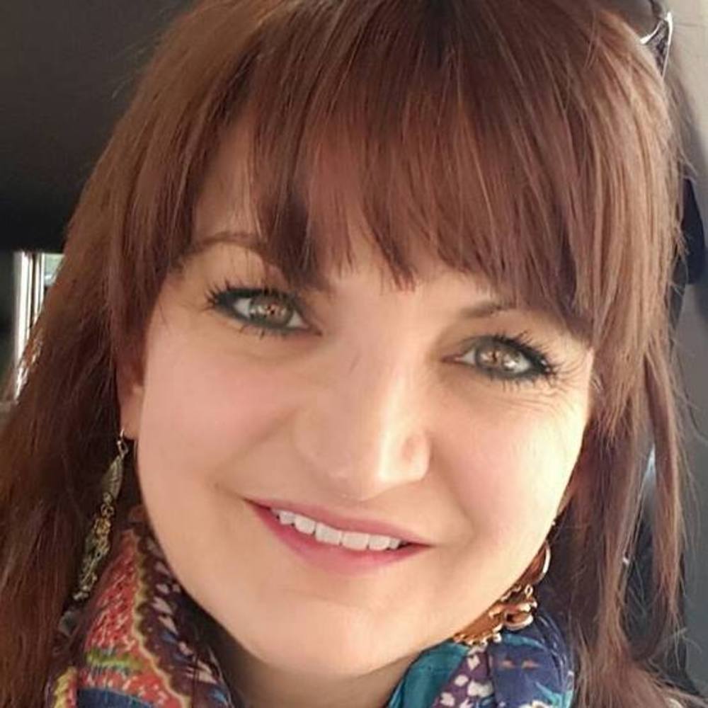 Meet your Posher, Salma